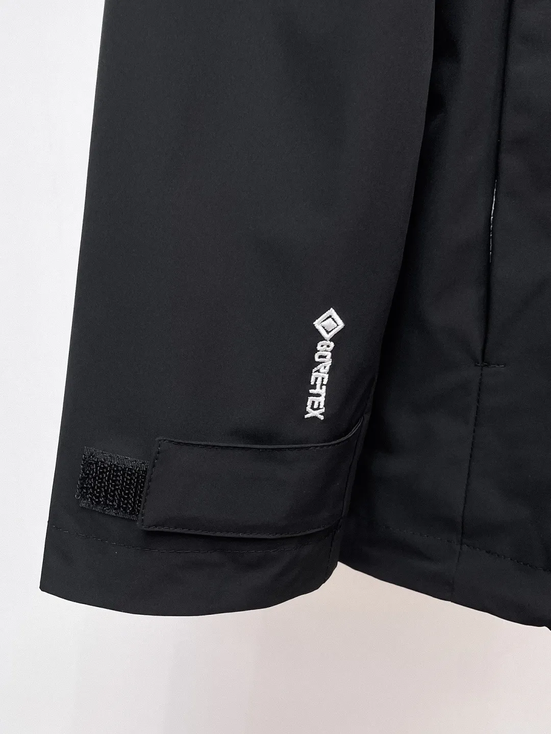 Same Style， ， 2026 New Arrival ，Original Premium Breathable ， ， ， Quality。 ， Sizes：M～3XL